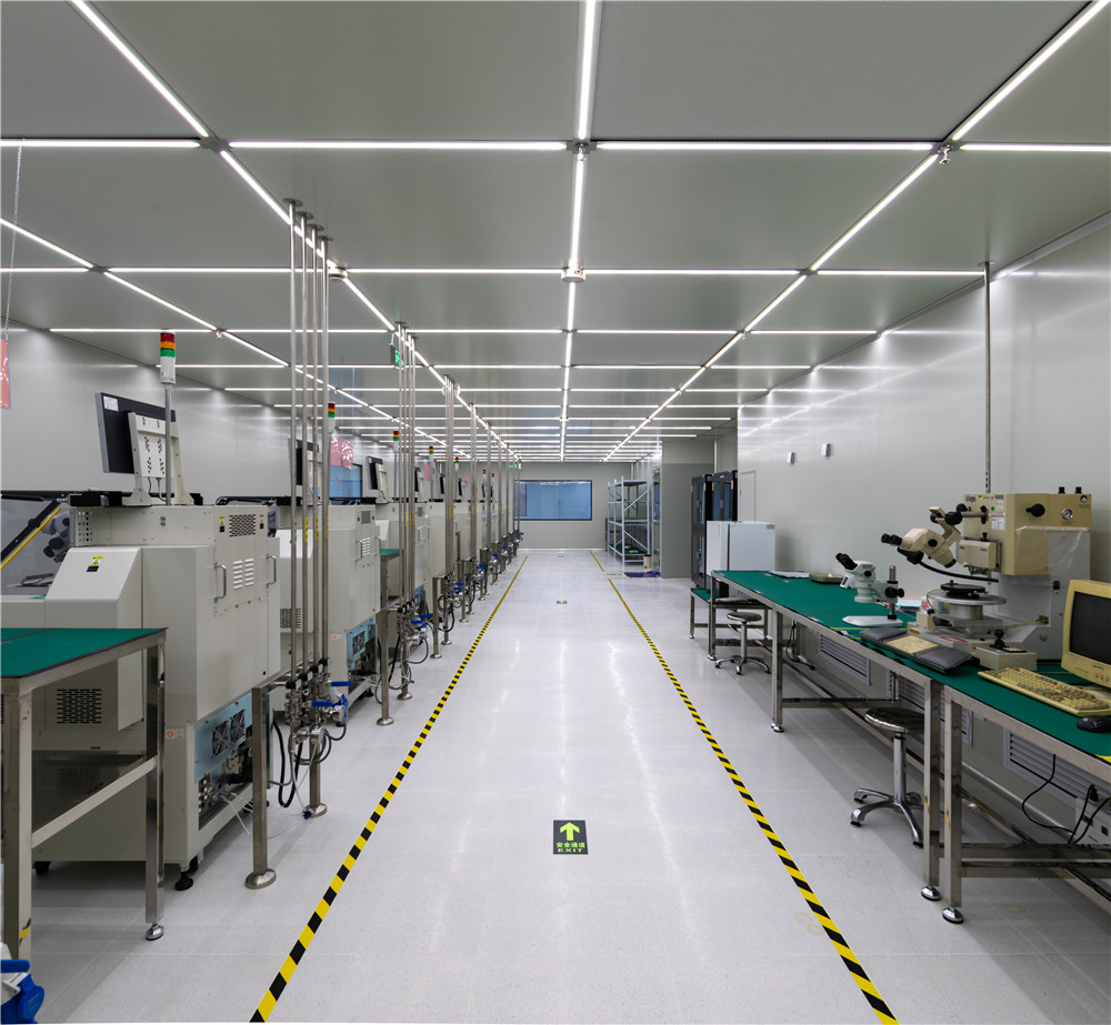 無錫凈化車間裝修在凈化車間的工程中如何選擇使用適合的傳遞窗呢？